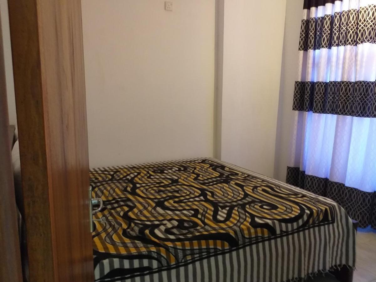 Mangohut Joy Apartment Anuradhapura Bagian luar foto